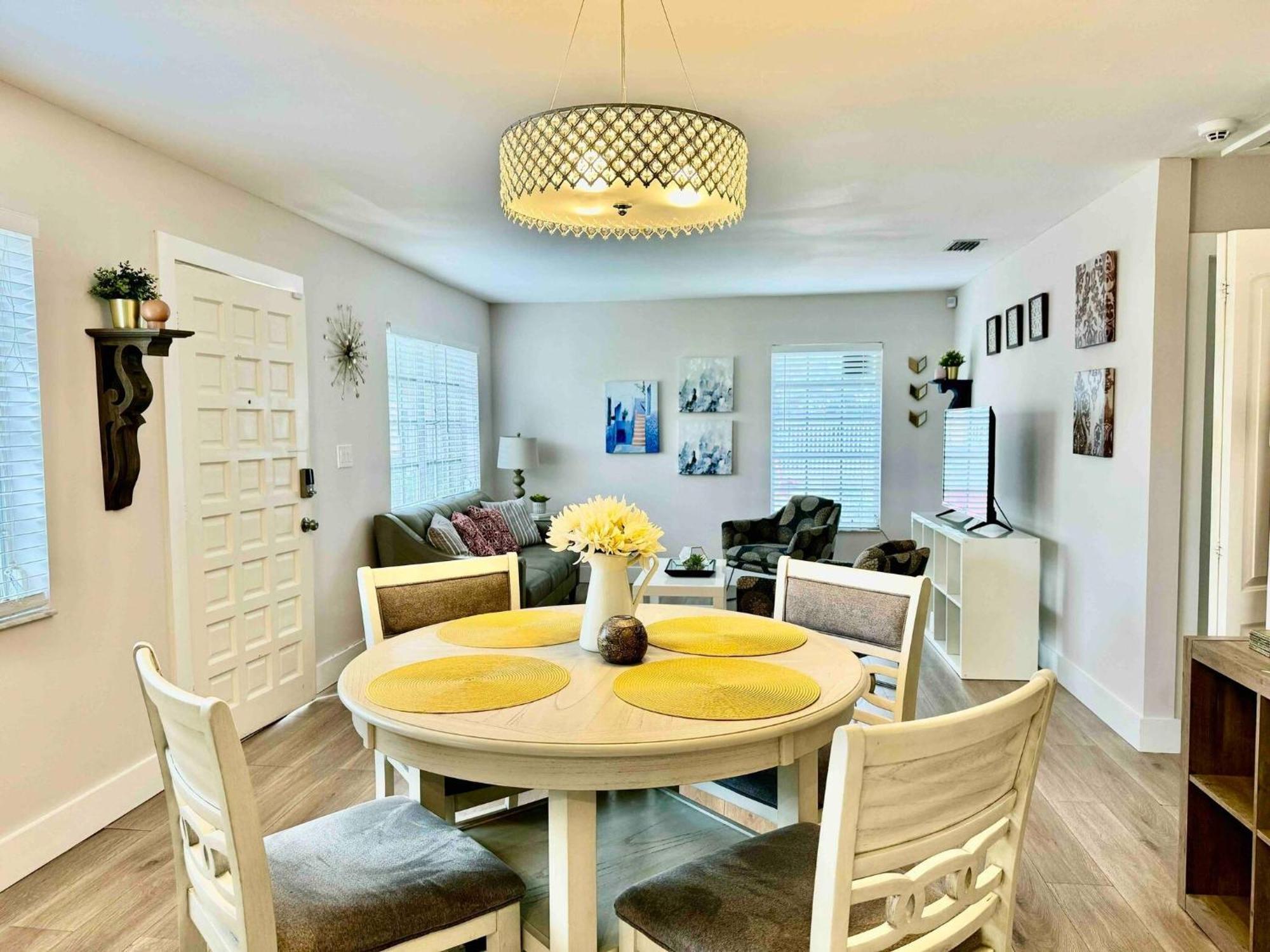 Cozy Miami Villa Near Coconut Grove And The University Of Маямі Екстер'єр фото
