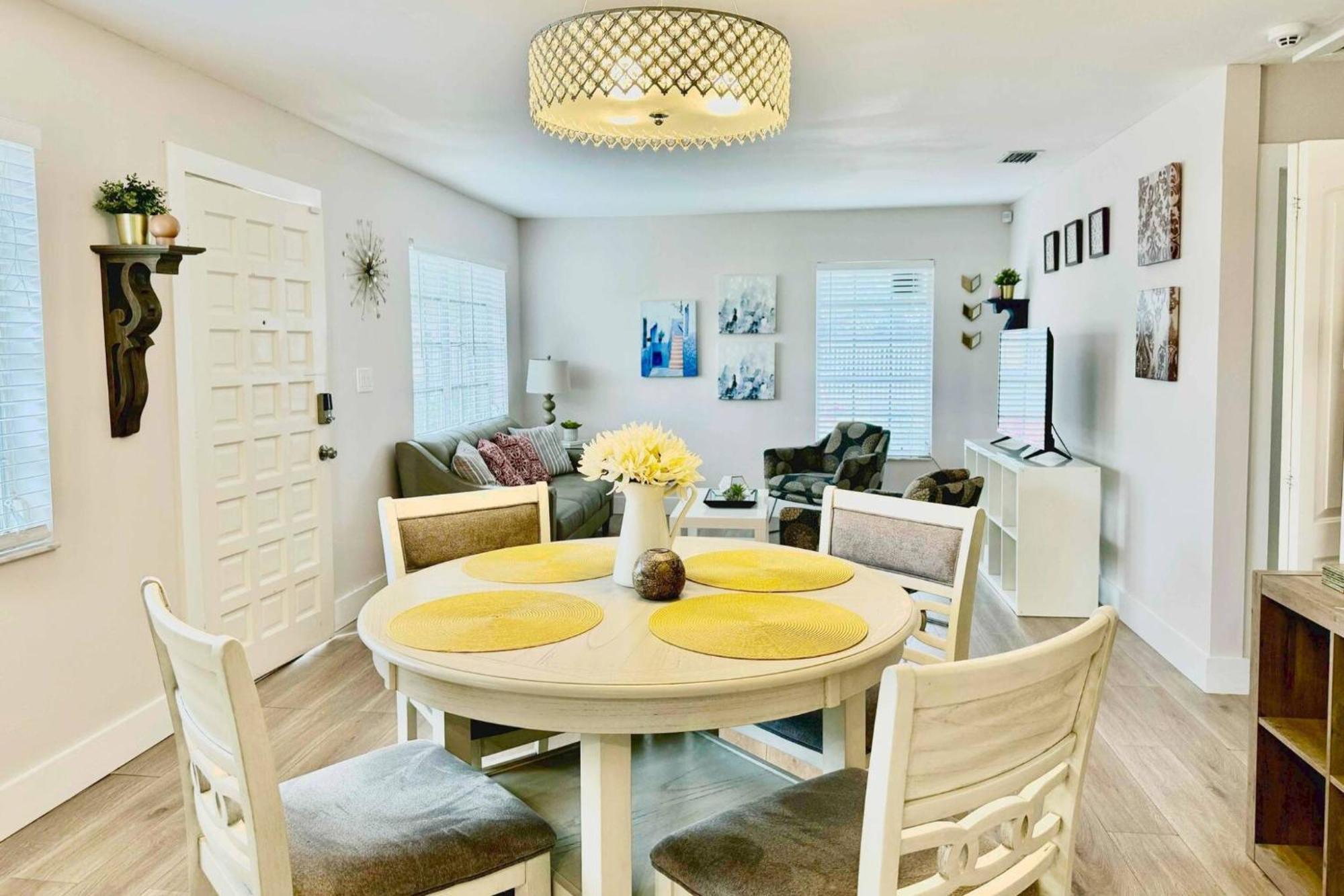 Cozy Miami Villa Near Coconut Grove And The University Of Маямі Екстер'єр фото